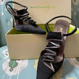 NIB MaxStudio ruffled stiletto Size 6
